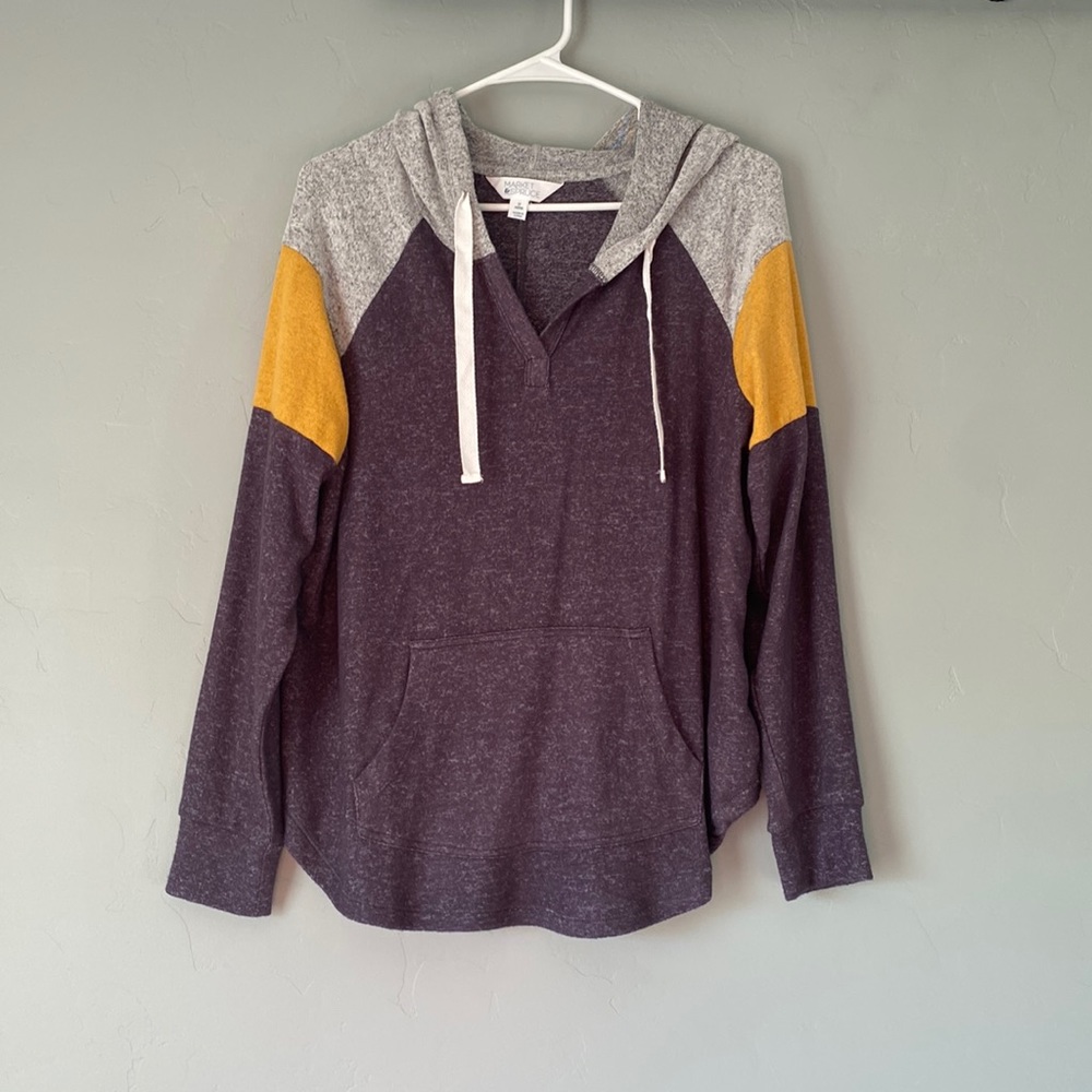 Market & Spruce Sweater
